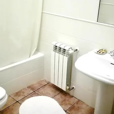House With 5 Bedrooms In Taide With Enclosed Garden And Wifi 45 Km From The Beach
